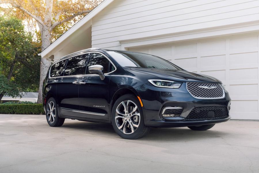  Chrysler Pacifica Pinnacle AWD (RU) 2020 года  (фото 15 из 82)